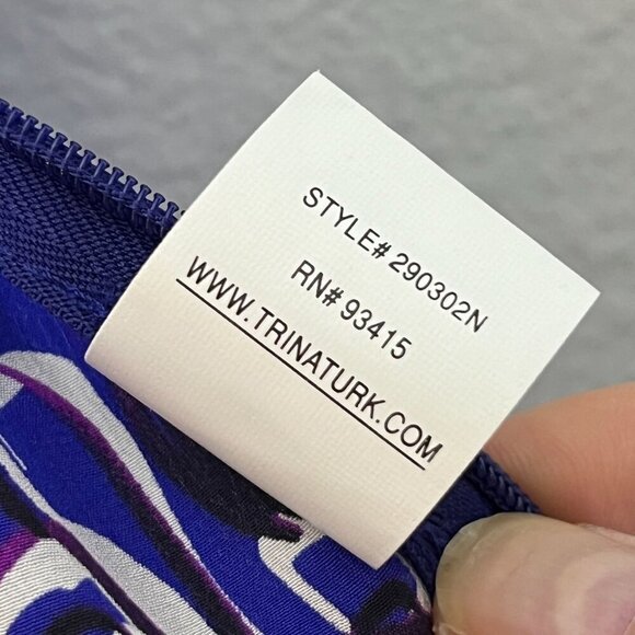 Trina Turk 100% Silk Faux Front Wrap Blue‎ Floral Print Cap Sleeve Blouse Size 2 - Picture 6 of 8